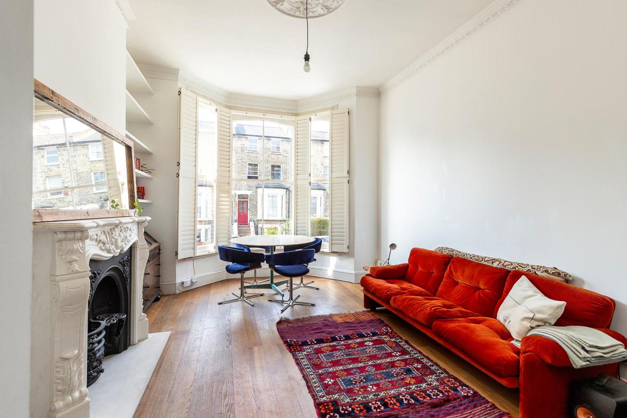 Apartamento Retro Charm And Modern Comforts