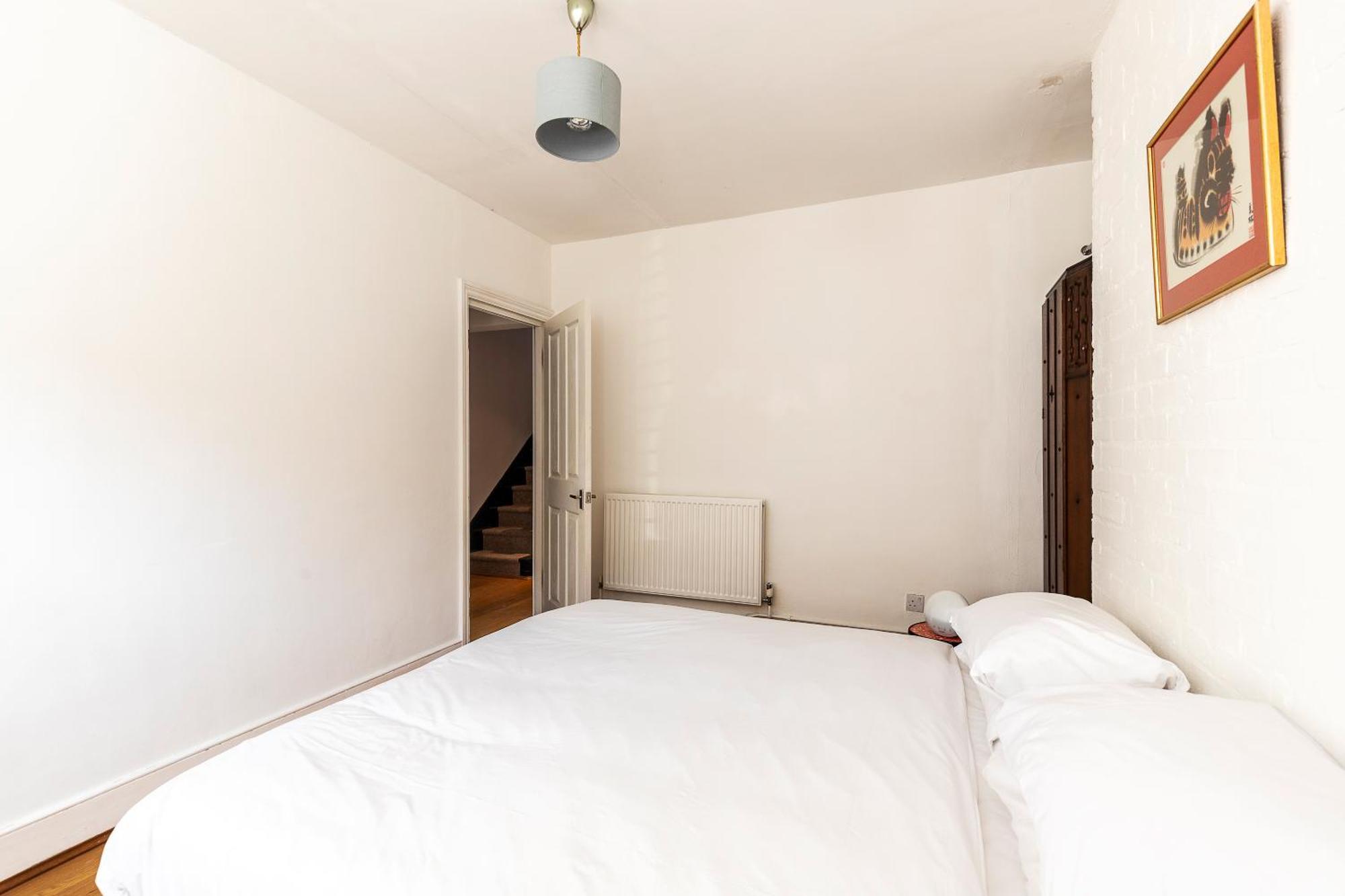 Retro Charm And Modern Comforts Apartamento